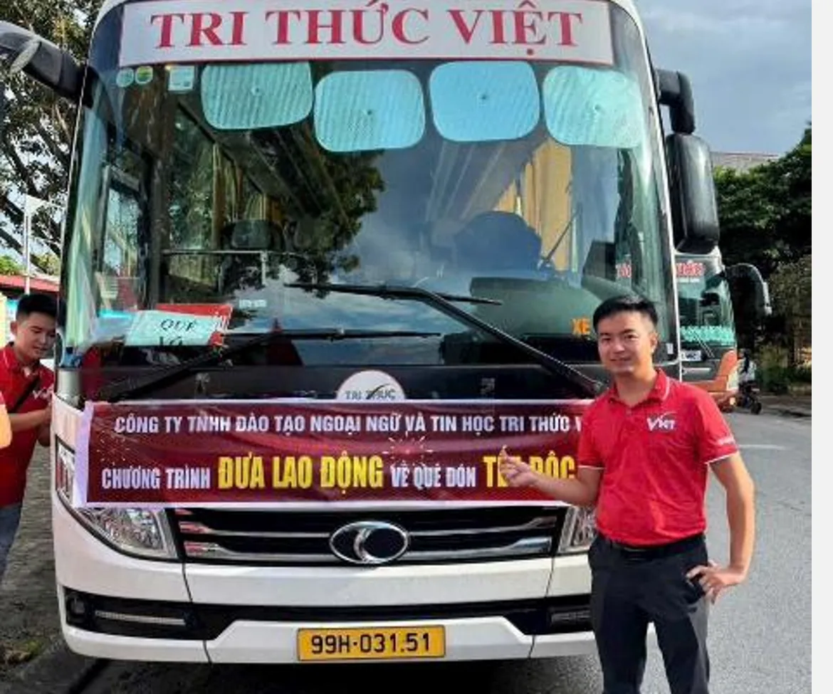 Chuyến xe đưa đón người lao động về quê đón Tết sum vầy